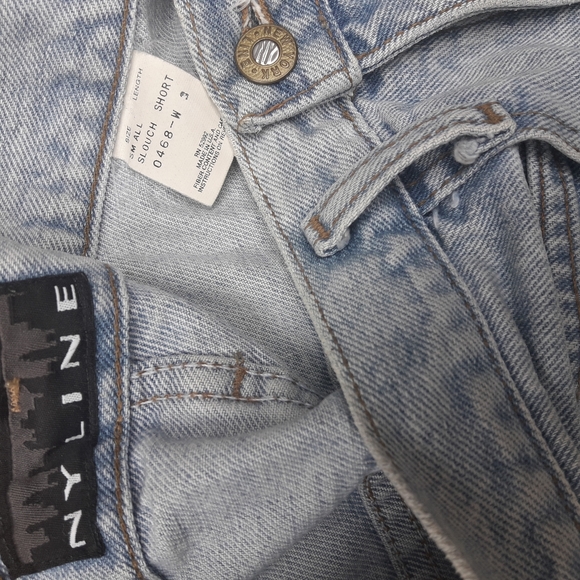 Vintage High Waisted Jean Shorts Slouch Curvy Retro 1980s VTG 90s Size 30W - Picture 12 of 16